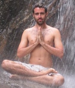 178999_597924876881_644839_n