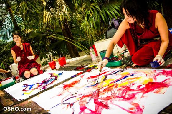 1558498_10100120216961331_866572841_n